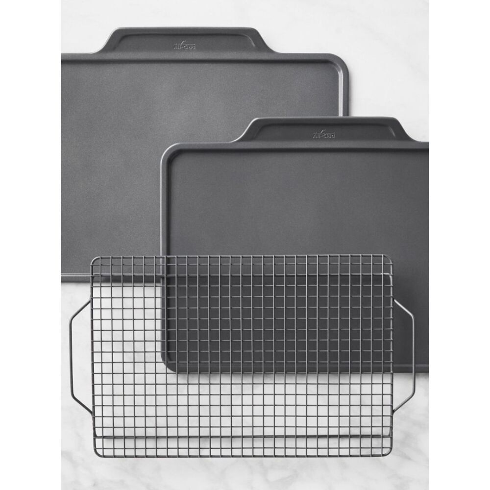 All-Clad Nonstick Pro Release Bakeware- Set Of 3